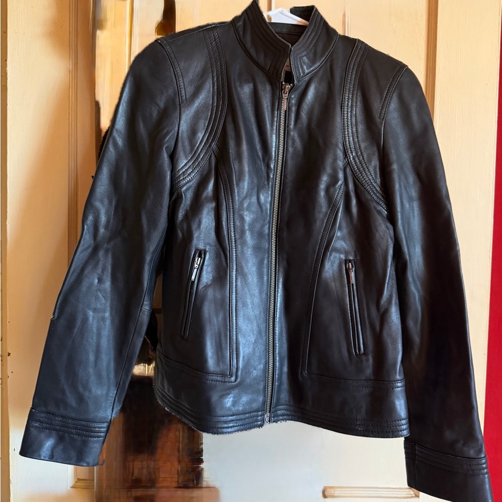 Vakko Sport Black Leather Outerwear
